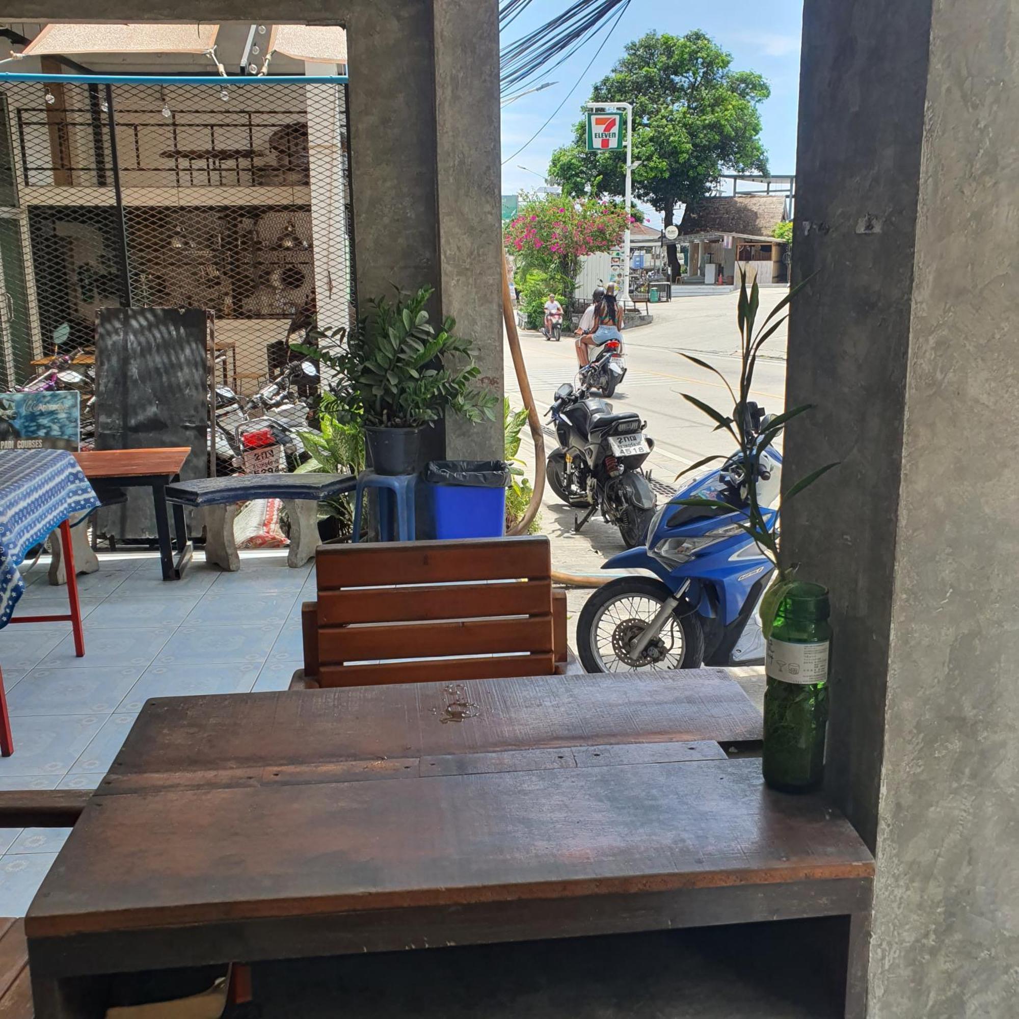 8 Homestel Koh Tao Exterior photo